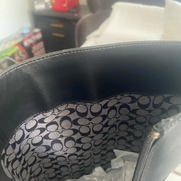 Coach C Logo Lug Sole Knee-High Boots – Size 6B / EU 36.5 – NWT - Picture 11 of 13